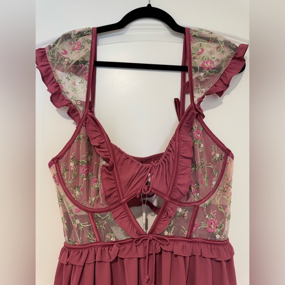 For Love & Lemons Camila Sleeved Slip Dress - Picture 4 of 10